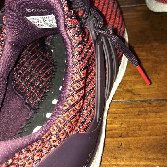 Ultraboost 4.0 “Noble Red” - Picture 3 of 8